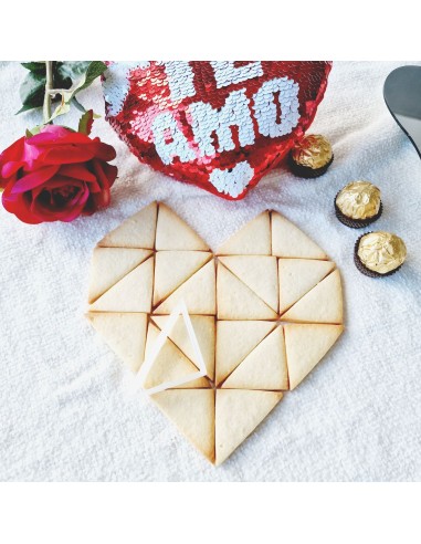 Cortador triangulo para puzzle corazon